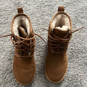 UGG Neumel High Suede boot size 8